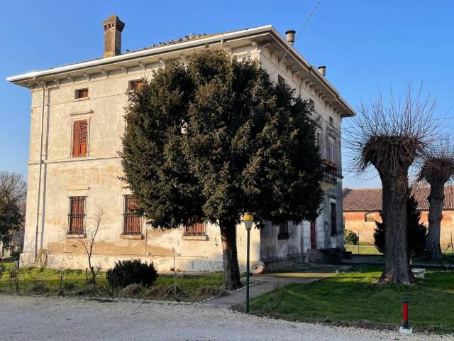 Villa Indipendente in vendita a Torre di Masino, Sorgà