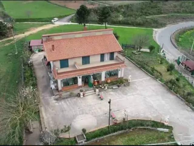 Villa Indipendente in vendita a Calabria, Vibo Valentia