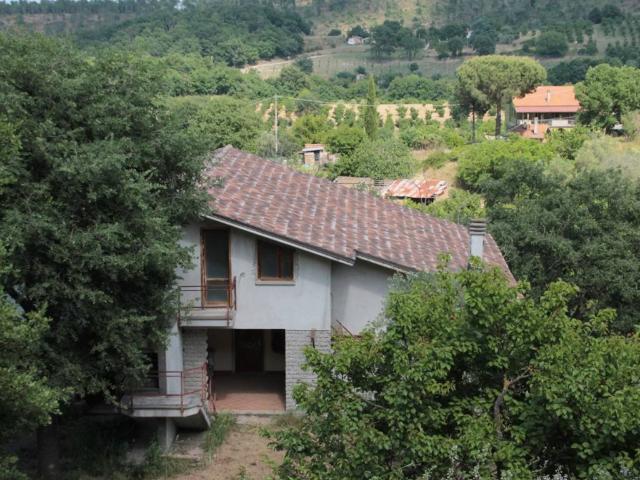Villa Indipendente in vendita a Soriano Nel Cimino, Lazio