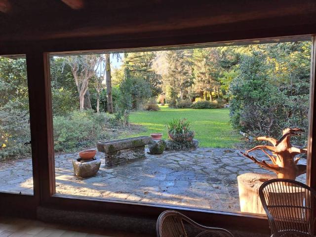 Villa Indipendente in vendita a Sorico, Lombardia