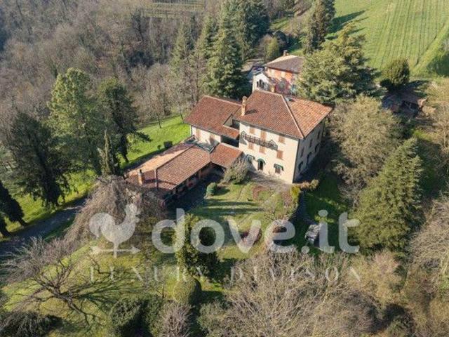 Villa Indipendente in vendita a Sorisole, Lombardia
