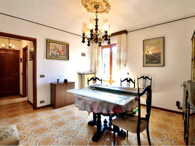 Villa Indipendente in vendita a Azzonica, Sorisole