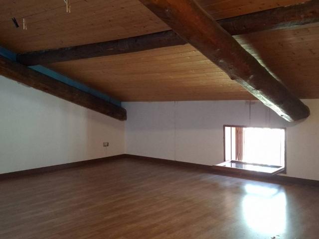 Villa Indipendente in vendita a Sormano, Lombardia