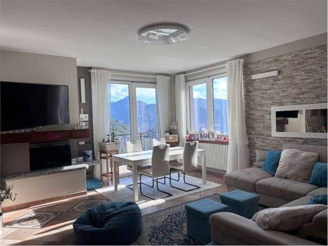 Villa Indipendente in vendita a Sormano, Lombardia