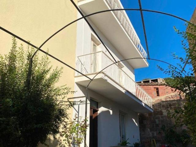 Villa Indipendente in vendita a Sorradile, Sardigna/Sardegna