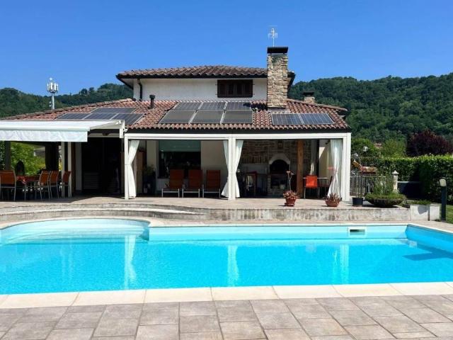 Villa Indipendente in vendita a Sotto Il Monte Giovanni, Lombardia