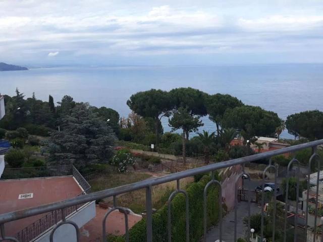 Villa Indipendente in vendita a Calabria, Catanzaro