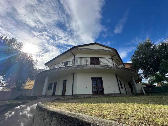 Villa Indipendente in vendita a Calabria, Catanzaro