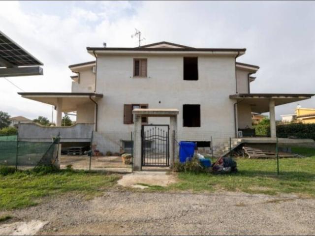 Villa Indipendente in vendita a Calabria, Catanzaro