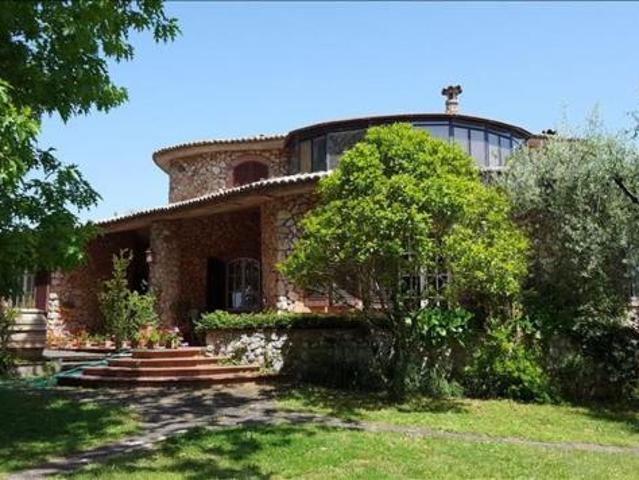 Villa Indipendente in vendita a Sovicille, Toscana