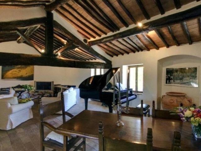 Villa Indipendente in vendita a Sovicille, Toscana