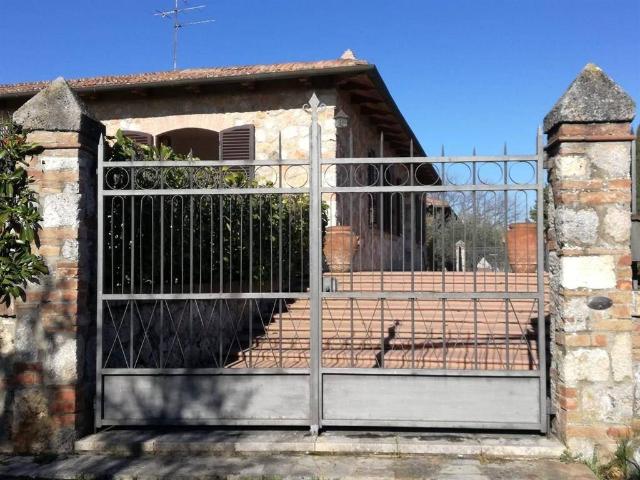 Villa Indipendente in vendita a Sovicille, Toscana