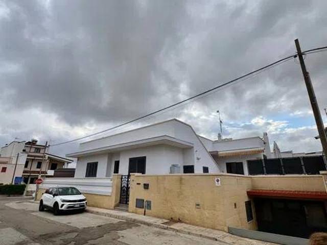 Villa Indipendente in vendita a Puglia, Lecce