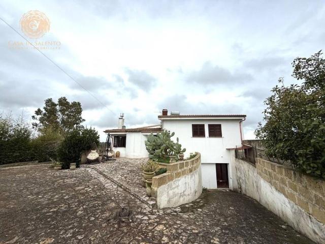 Villa Indipendente in vendita a Puglia, Lecce