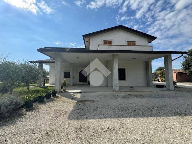 Villa Indipendente in vendita a Spello, Umbria