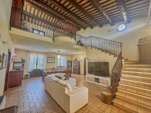 Villa Indipendente in vendita a Spello, Umbria