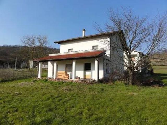 Villa Indipendente in vendita a Piemonte, Alessandria