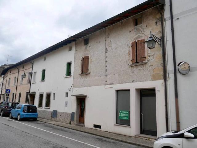 Villa Indipendente in vendita a Spilimbergo, Friuli-Venezia Giulia