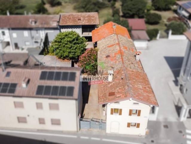 Villa Indipendente in vendita a Spilimbergo, Friuli-Venezia Giulia