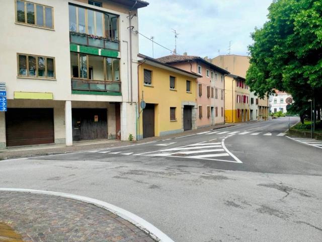 Villa Indipendente in vendita a Spilimbergo, Friuli-Venezia Giulia