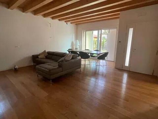 Villa Indipendente in vendita a Rossignago, Spinea