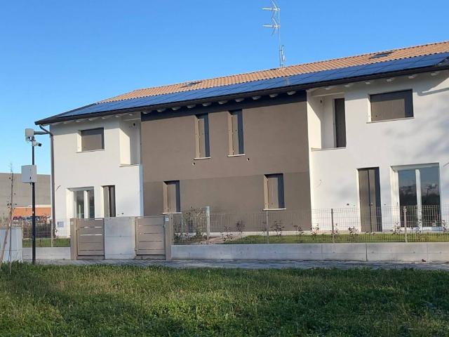 Villa Indipendente in vendita a Villaggio dei Fiori, Spinea