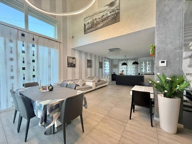 Villa Indipendente in vendita a Fornase, Spinea