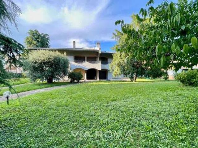 Villa Indipendente in vendita a Rossignago, Spinea