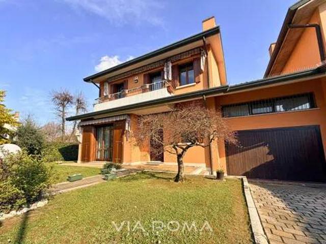 Villa Indipendente in vendita a Rossignago, Spinea