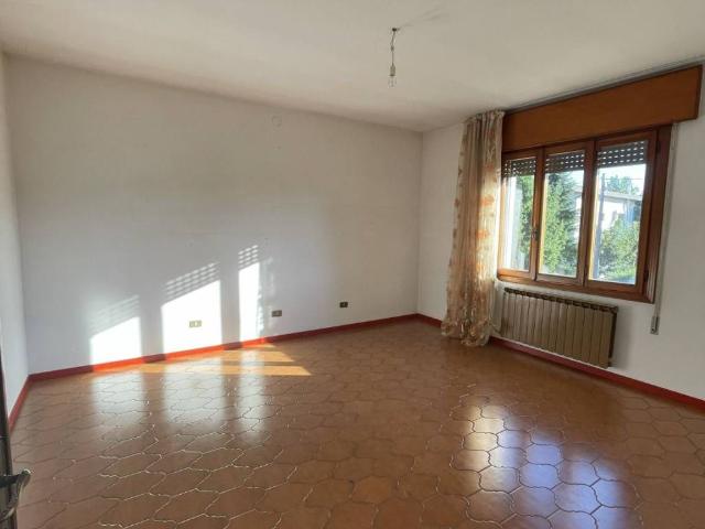 Villa Indipendente in vendita a Fossa, Spinea