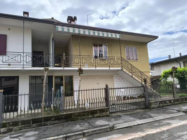 Villa Indipendente in vendita a Fornase, Spinea