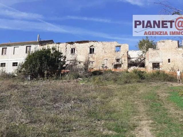 Villa Indipendente in vendita a Marche, Ascoli Piceno