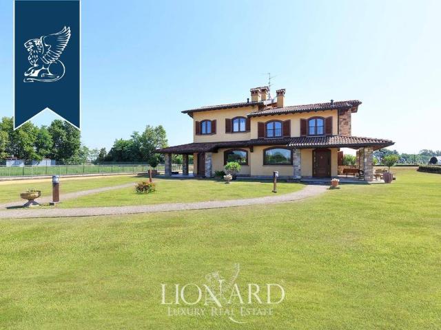 Villa Indipendente in vendita a Spirano, Lombardia
