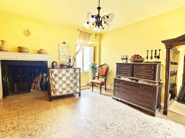 Villa Indipendente in vendita a Spoleto, Umbria