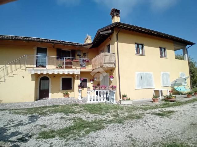 Villa Indipendente in vendita a Spoleto, Umbria