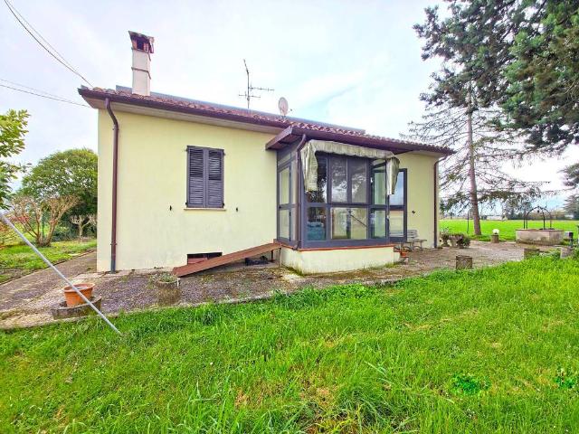 Villa Indipendente in vendita a Spoleto, Umbria