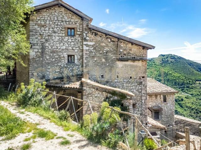 Appartamento in vendita a Ancaiano, Spoleto
