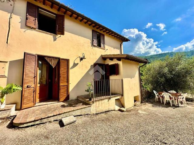 Villa Indipendente in vendita a Spoleto, Umbria