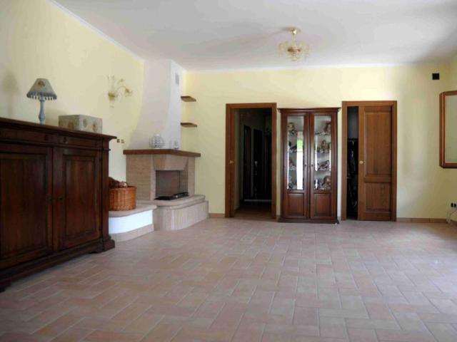 Villa Indipendente in vendita a San Sabino, Spoleto