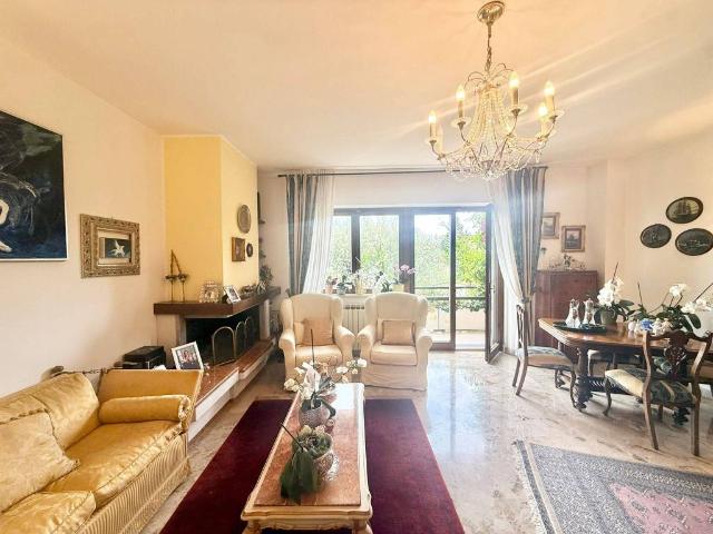 Villa Indipendente in vendita a Spoltore, Abruzzo