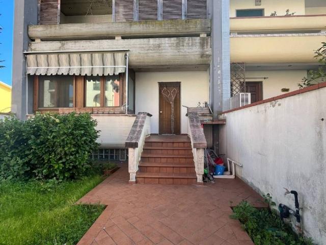 Villa Indipendente in vendita a Santa Teresa, Spoltore