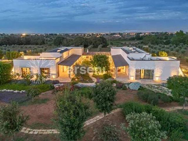 Villa Indipendente in vendita a Puglia, Lecce