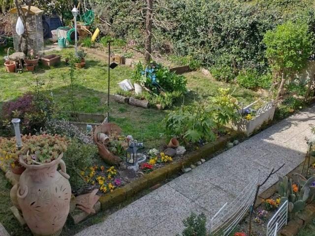 Villa Indipendente in vendita a Spresiano, Veneto