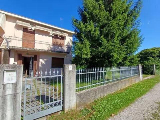 Villa Indipendente in vendita a Villorba, Spresiano