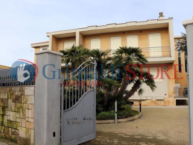 Villa Indipendente in vendita a Puglia, Lecce