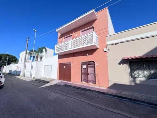 Villa Indipendente in vendita a Puglia, Lecce