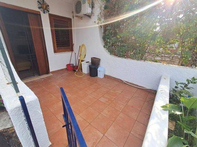 Villa Indipendente in vendita a Caminia, Stalettì