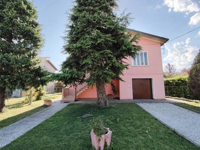 Villa Indipendente in vendita a Stanghella, Veneto