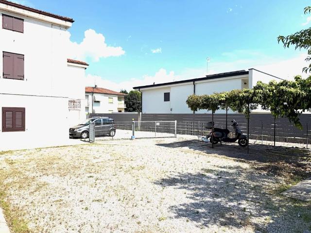 Villa Indipendente in vendita a Staranzano, Friuli-Venezia Giulia