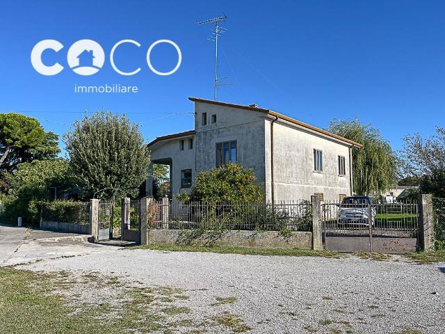 Villa Indipendente in vendita a Staranzano, Friuli-Venezia Giulia
